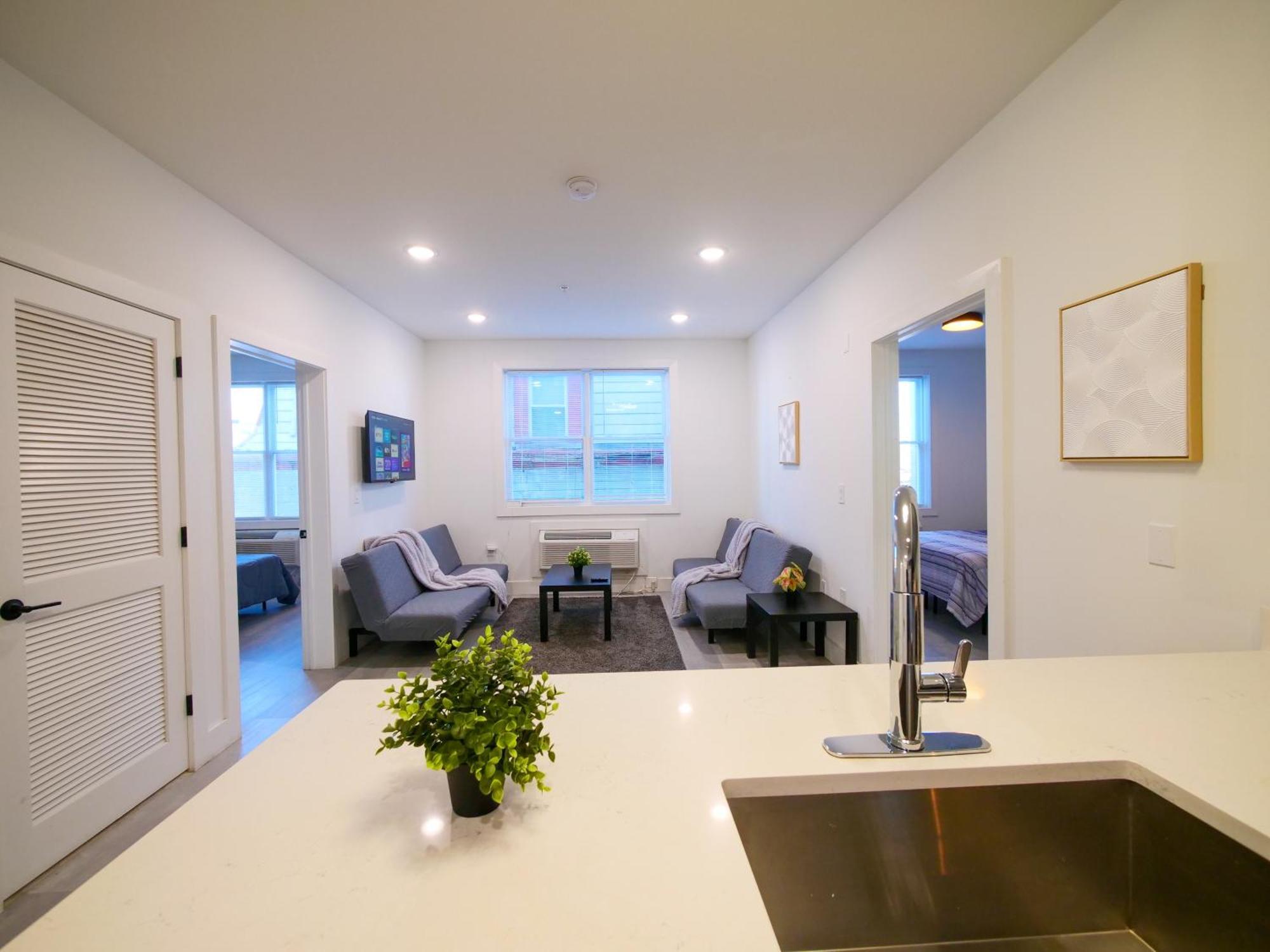 New Modern Serenity- 2Br Retreat Near New York City Бейонн Экстерьер фото