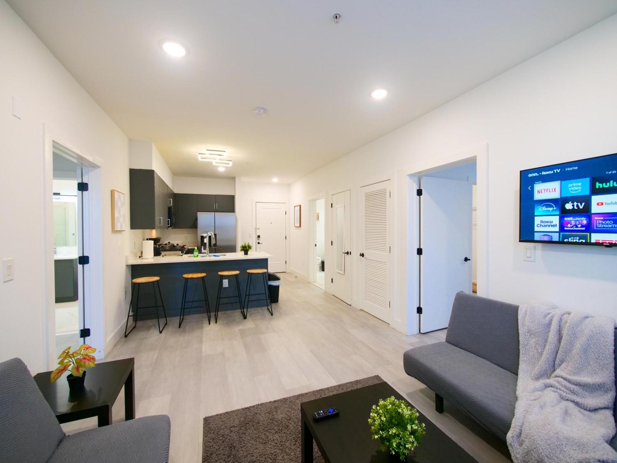 New Modern Serenity- 2Br Retreat Near New York City Бейонн Экстерьер фото