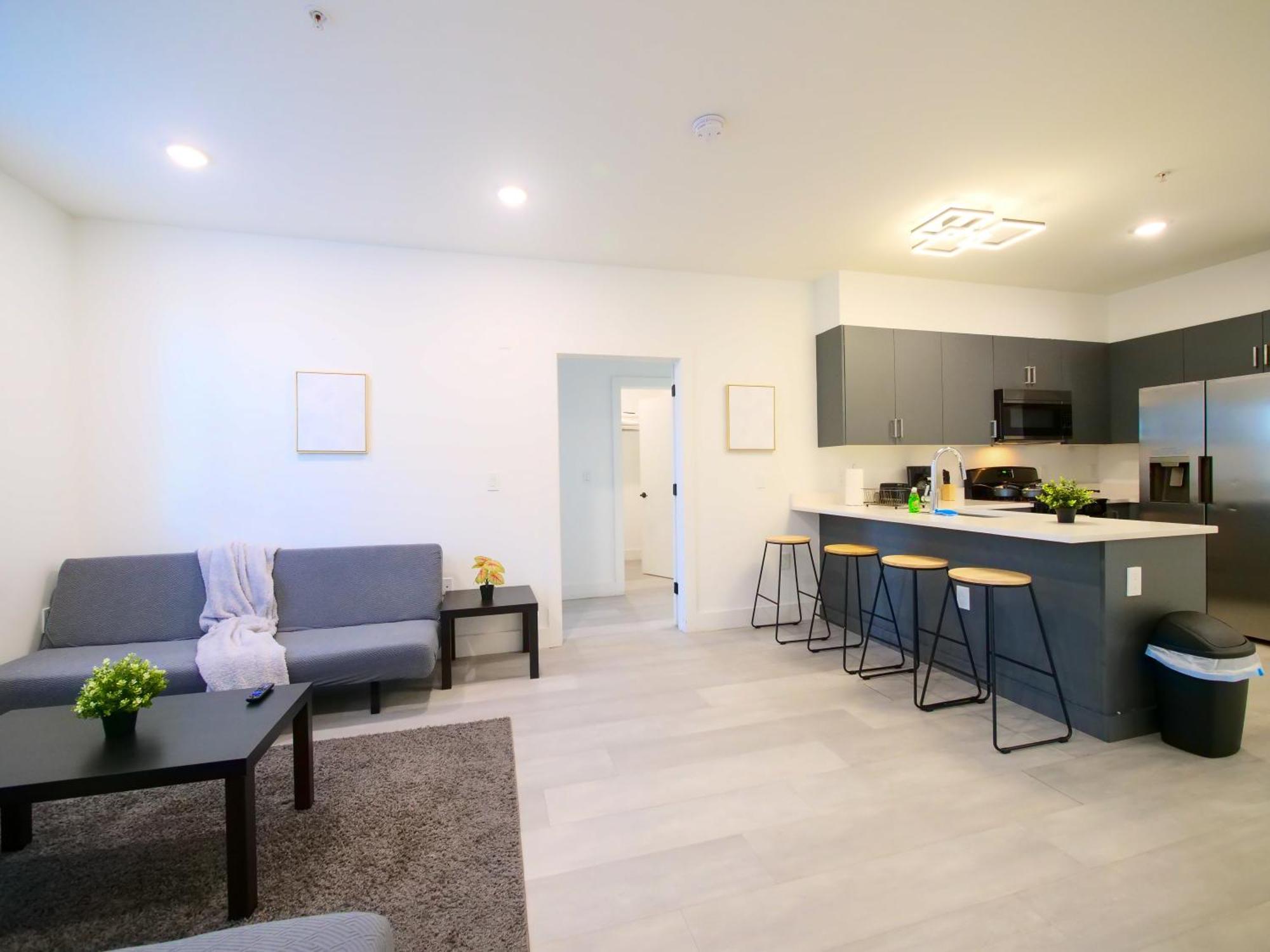 New Modern Serenity- 2Br Retreat Near New York City Бейонн Экстерьер фото