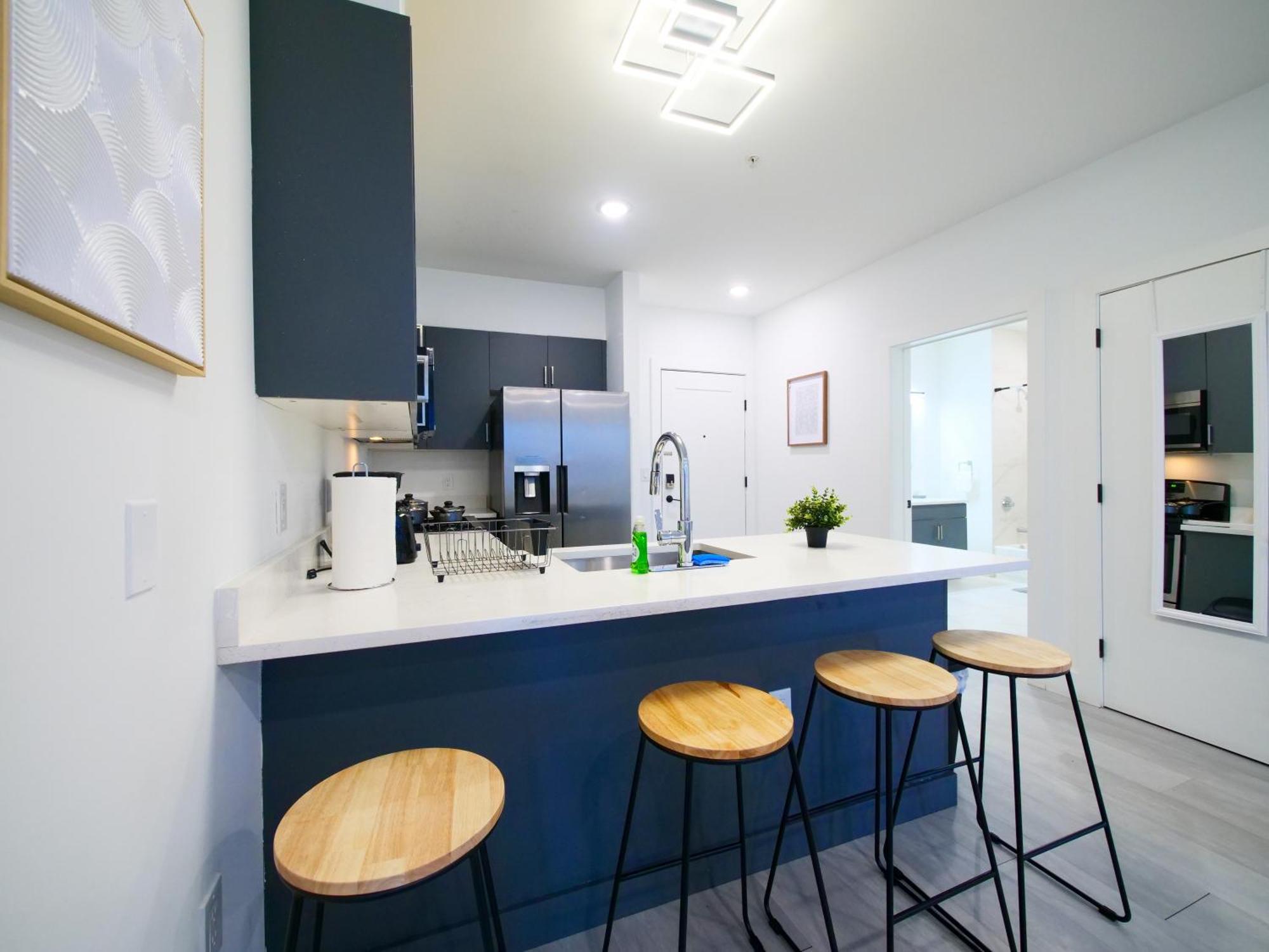 New Modern Serenity- 2Br Retreat Near New York City Бейонн Экстерьер фото
